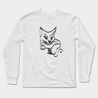 Cat with mouse line art Long Sleeve T-Shirt